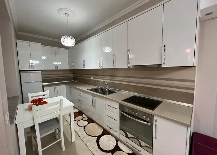 Near The New Boulevard 아파트 *