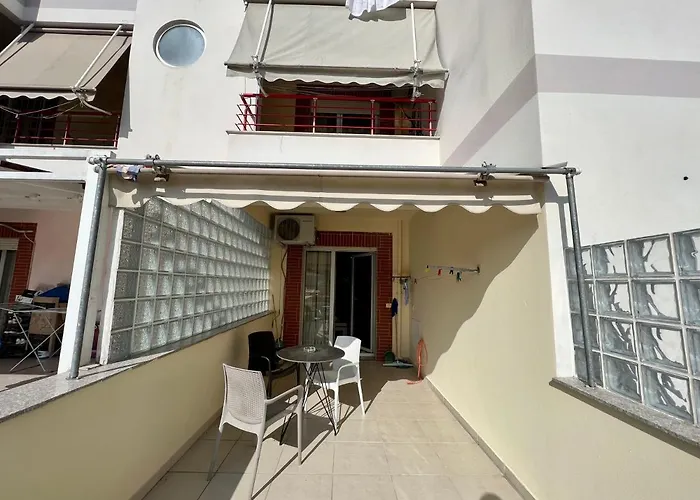 Near The New Boulevard *